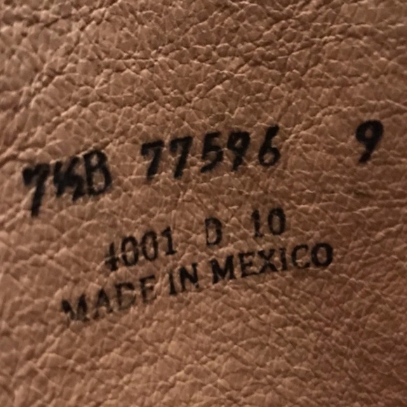 Frye fold over boots - Picture 8 of 8